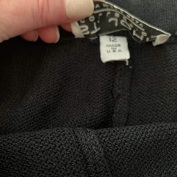 St. John classic knit pants - Picture 3 of 10